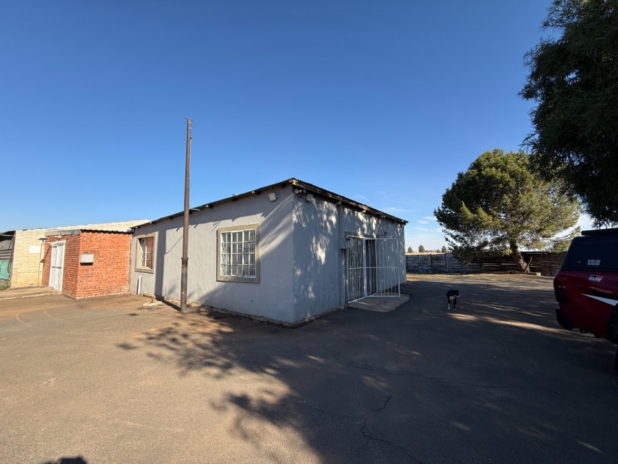 Commercial Property for Sale in Bloemdal Free State